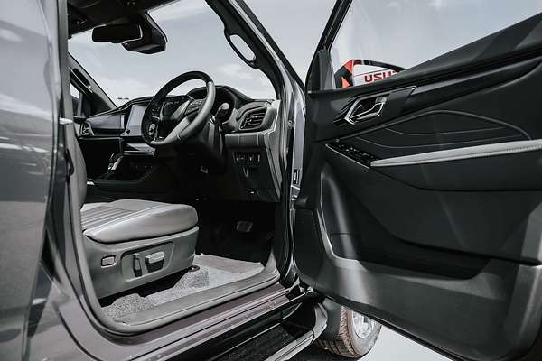 2025 Isuzu MU-X LS-T