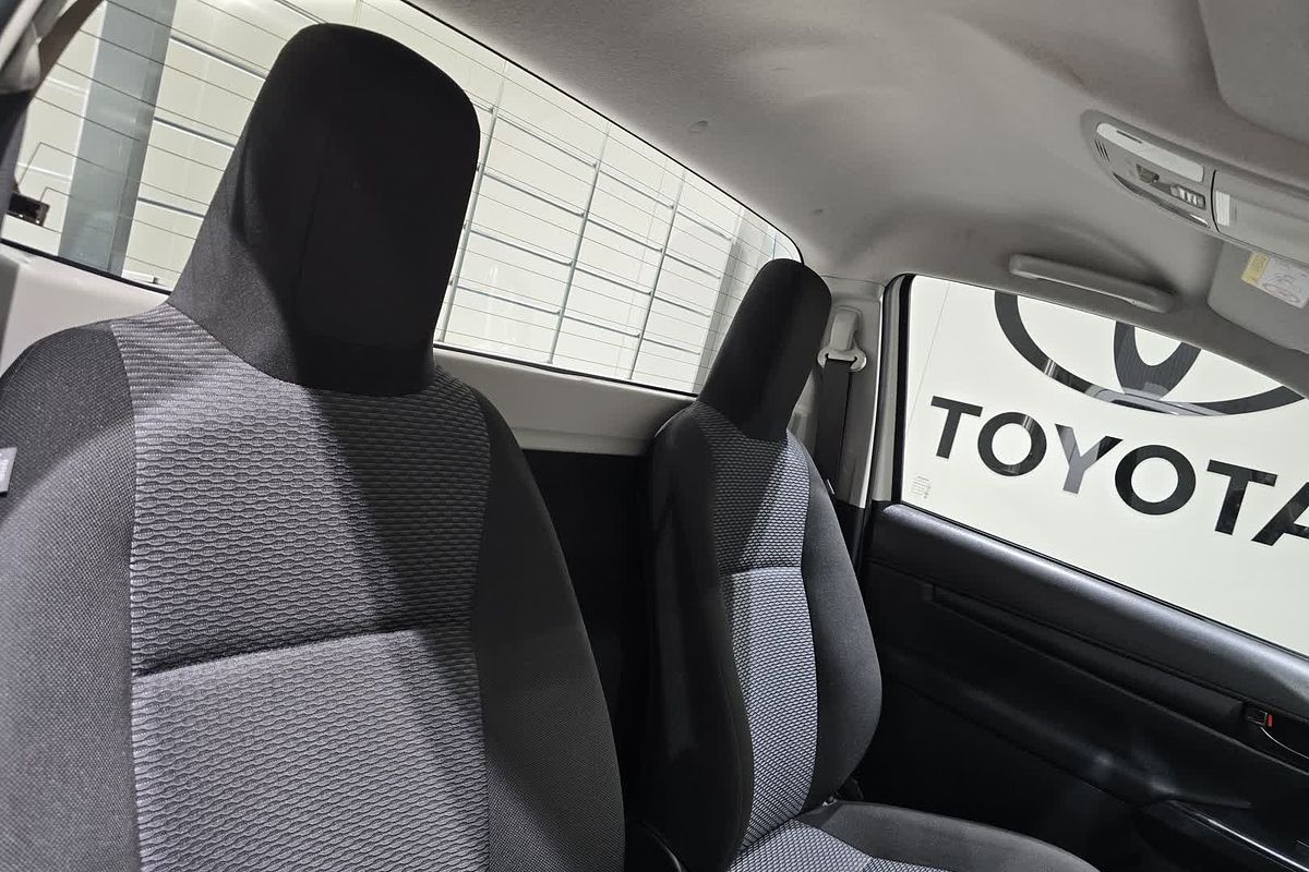 2023 Toyota Hilux Workmate GUN125R 4X4