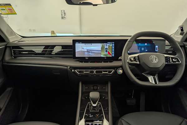 2025 MG HS Excite AS33