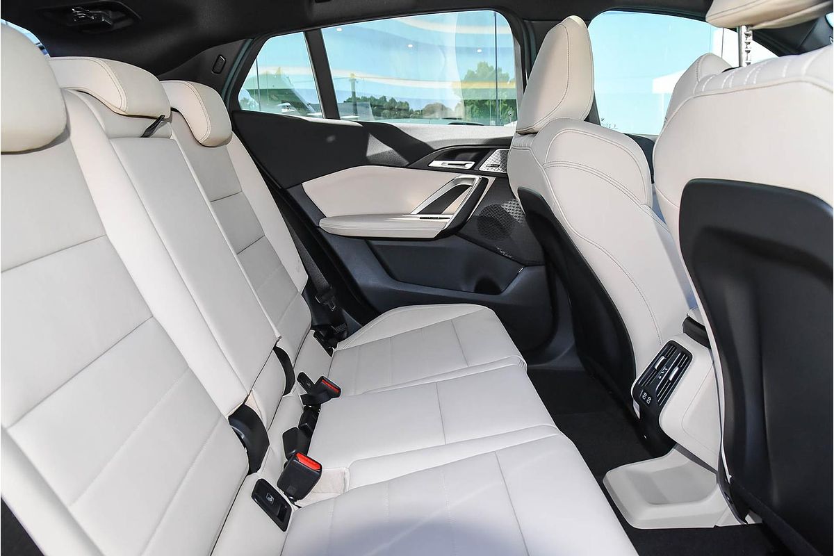 2025 BMW X2 M35i xDrive U10