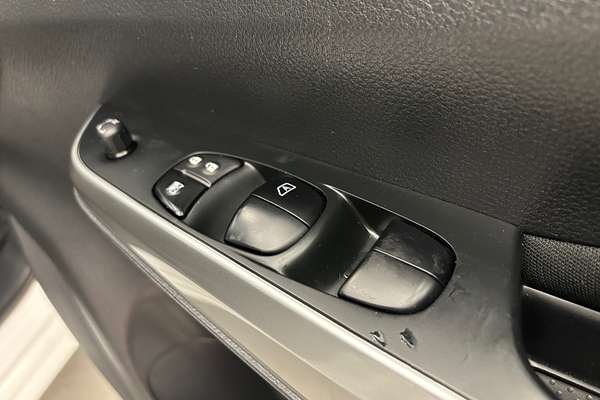 2022 Nissan Navara SL D23 4X4