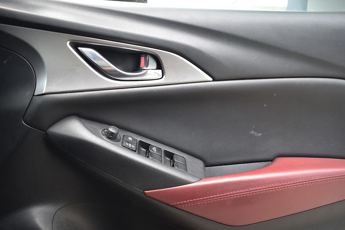 2017 Mazda CX-3 sTouring DK