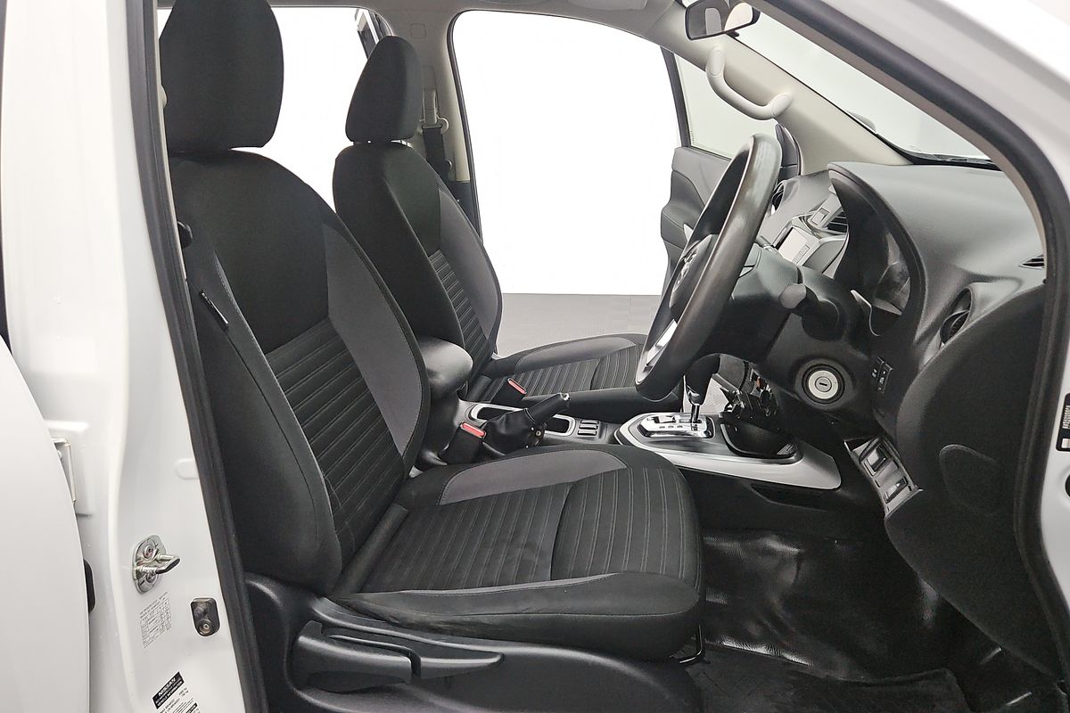 2021 Nissan Navara SL D23 4X4