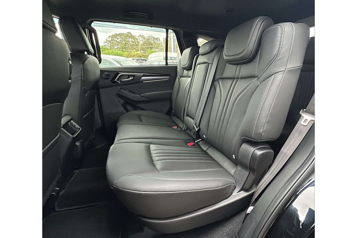 2025 Isuzu MU-X LS-T