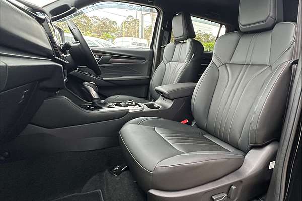 2025 Isuzu MU-X LS-T