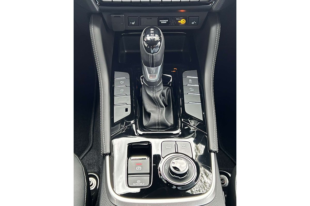 2025 Isuzu MU-X LS-T