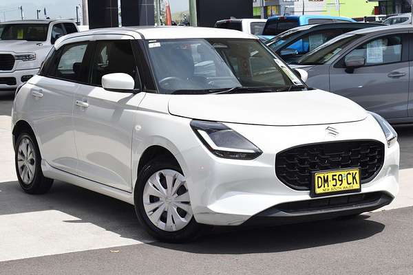 2024 Suzuki Swift Hybrid UZ