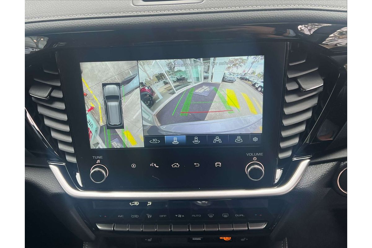 2025 Isuzu MU-X LS-T