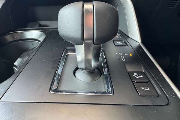 2025 Mazda CX-60 P50e Pure KH Series