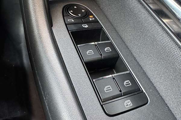 2025 Mazda CX-60 P50e Pure KH Series