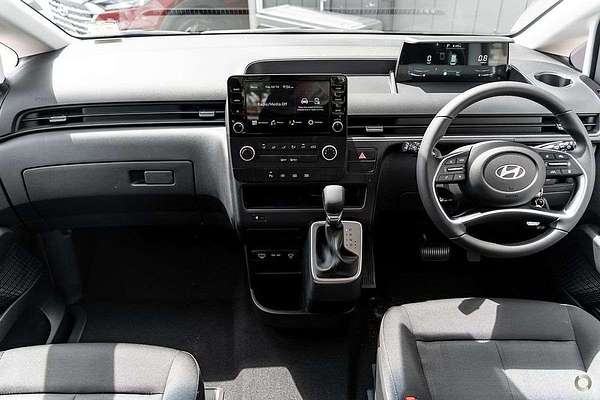 2025 Hyundai STARIA LOAD US4.V3