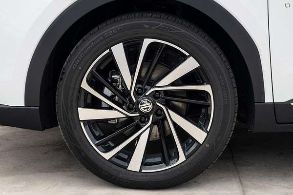 2025 MG ZS Essence Hybrid+ ZS32