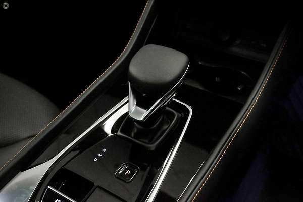 2025 MG HS Super Hybrid Essence AS33P