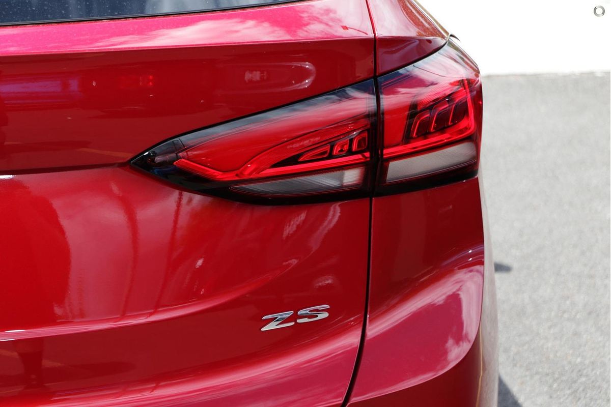 2025 MG ZS Essence Turbo ZS32