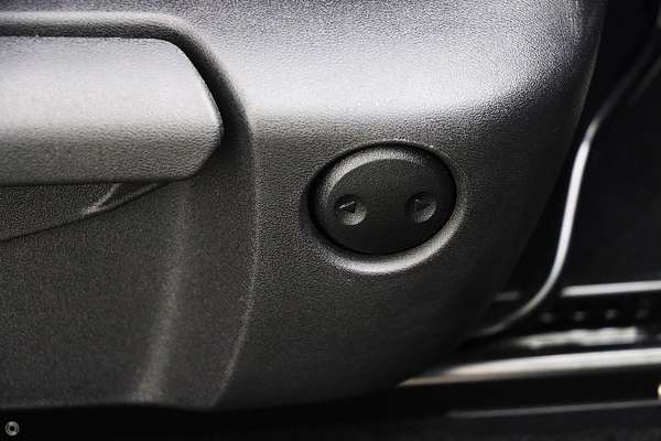 2025 Nissan X-TRAIL ST T33