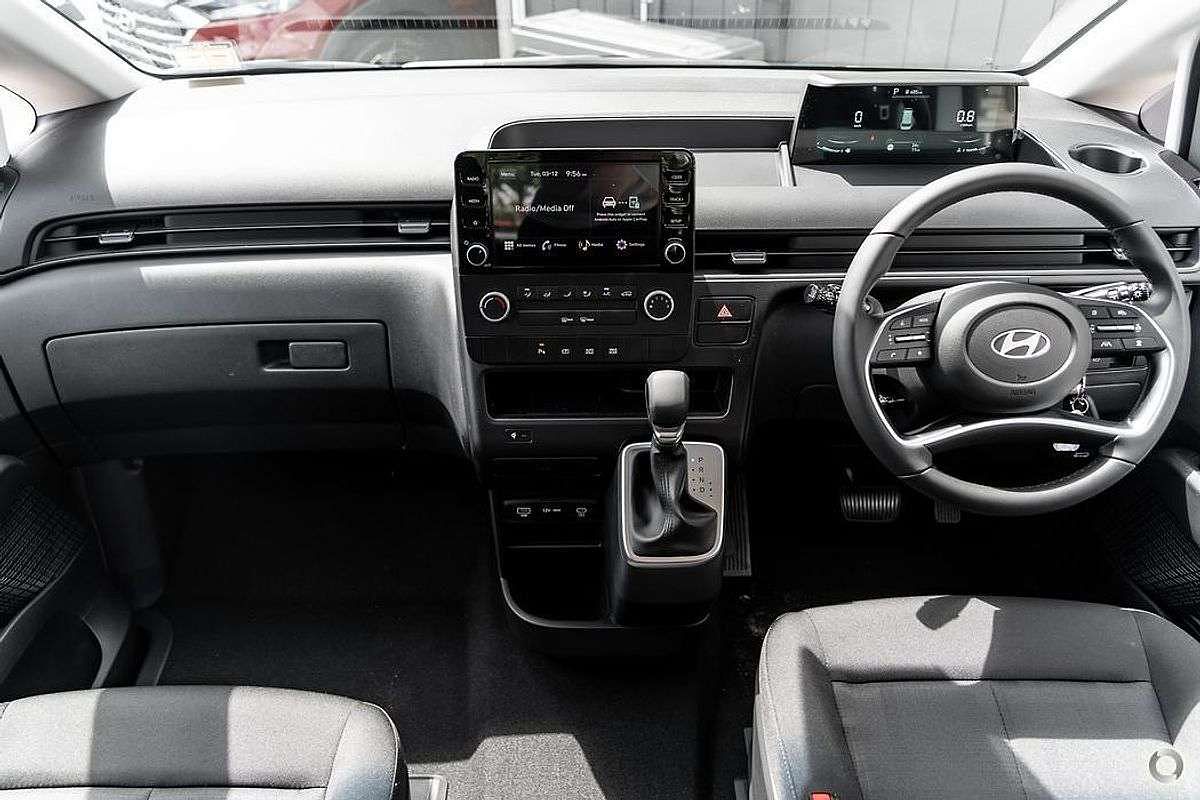 2025 Hyundai STARIA LOAD US4.V3