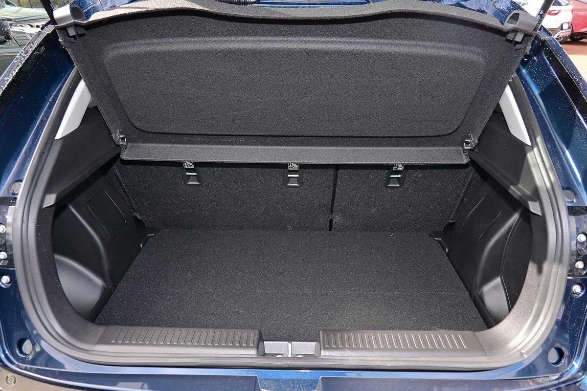 2025 Suzuki Fronx Hybrid KW