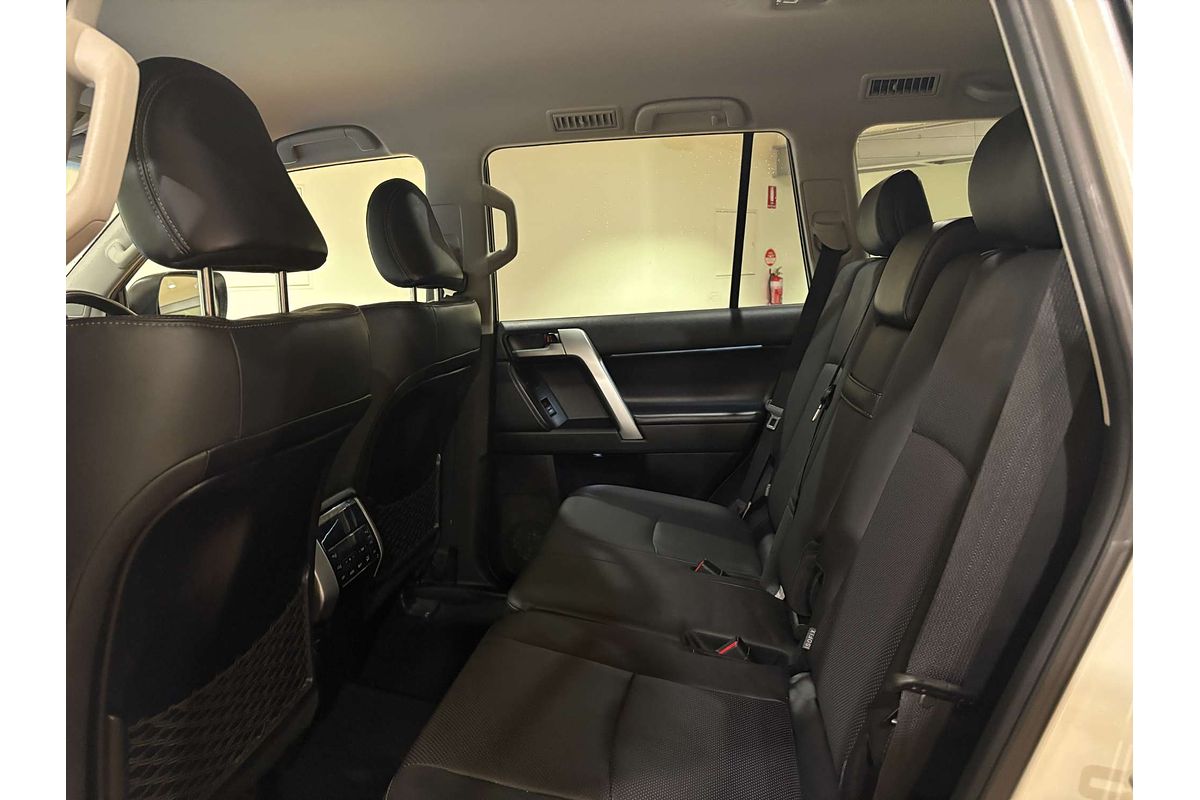 2023 Toyota Landcruiser Prado VX GDJ150R