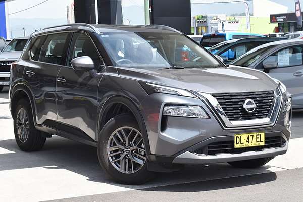 2024 Nissan X-TRAIL ST T33