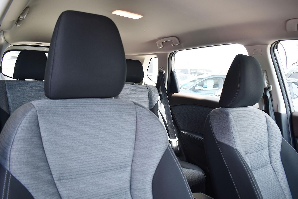 2024 Nissan X-TRAIL ST T33