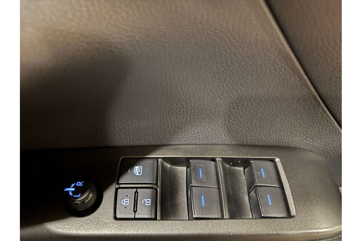 2023 Toyota Camry Ascent AXVH70R