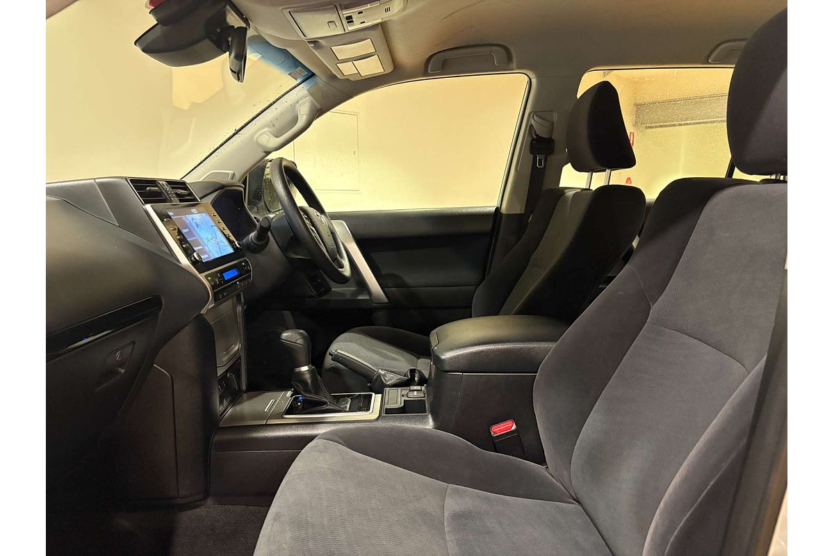 2022 Toyota Landcruiser Prado GX GDJ150R