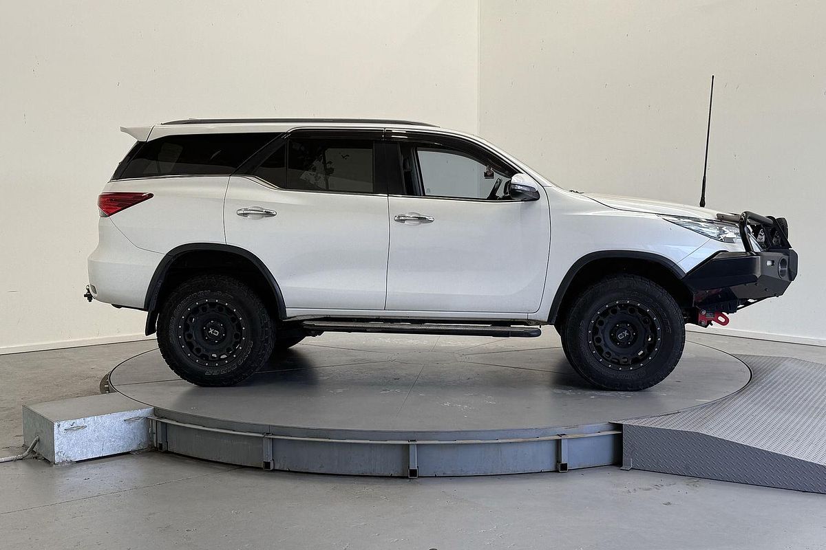 2017 Toyota Fortuner Crusade GUN156R