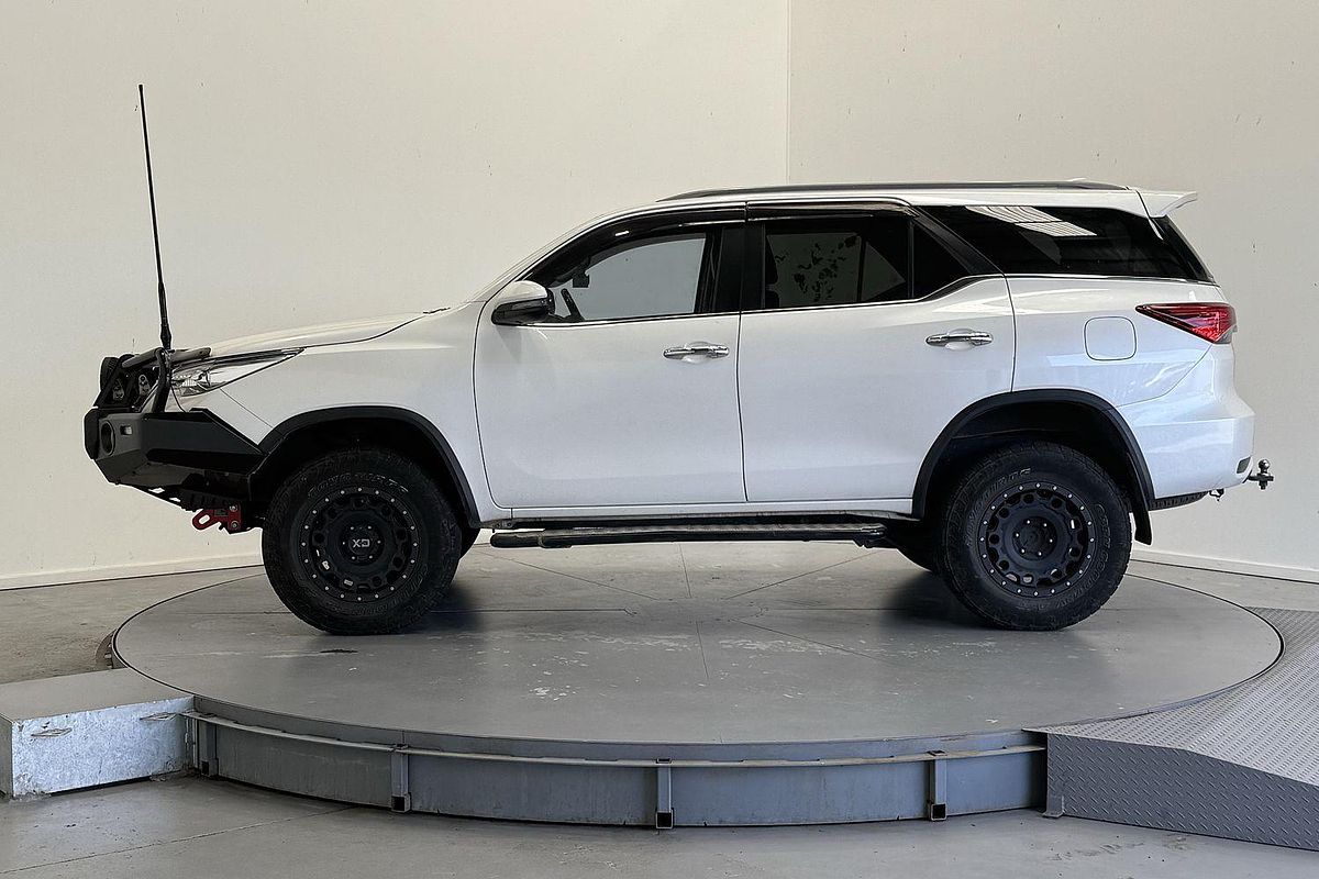 2017 Toyota Fortuner Crusade GUN156R