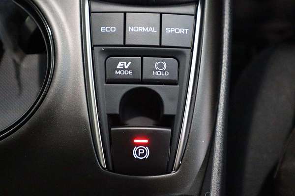 2023 Toyota Camry Ascent AXVH70R