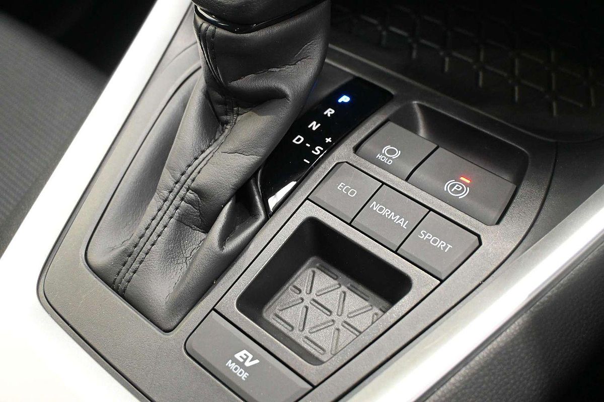 2024 Toyota RAV4 GX AXAH52R