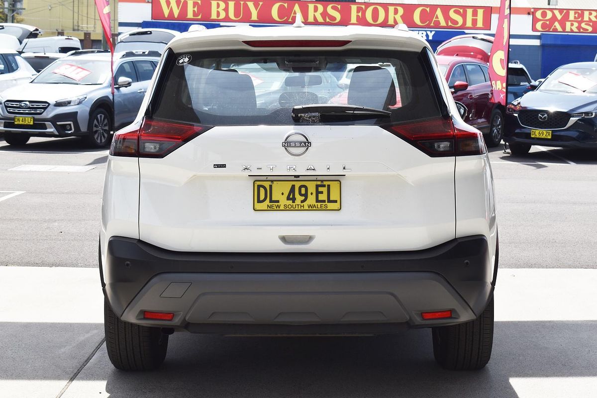 2024 Nissan X-TRAIL ST T33