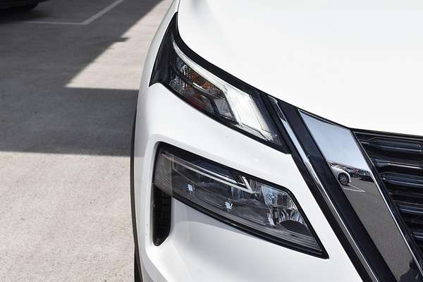 2024 Nissan X-TRAIL ST T33