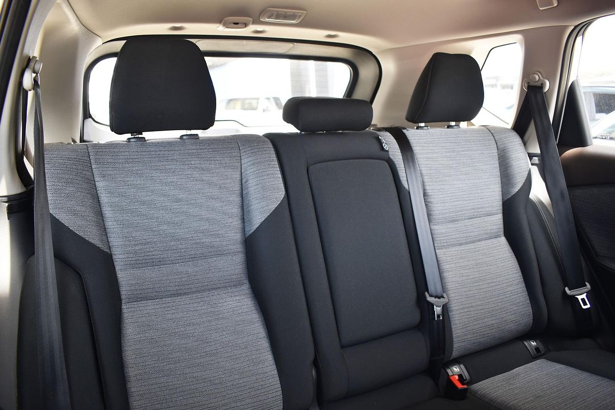 2024 Nissan X-TRAIL ST T33