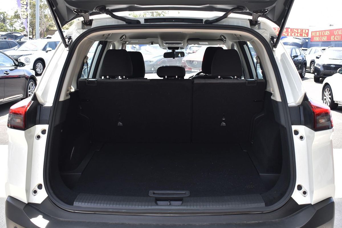 2024 Nissan X-TRAIL ST T33