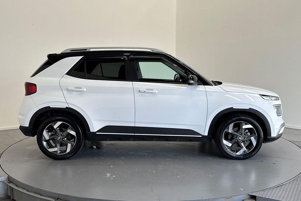 2022 Hyundai Venue Elite QX.V4