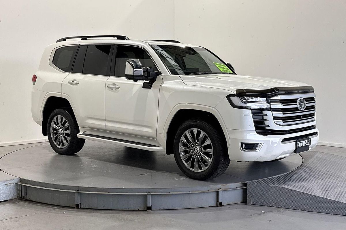 2022 Toyota Landcruiser Sahara ZX FJA300R