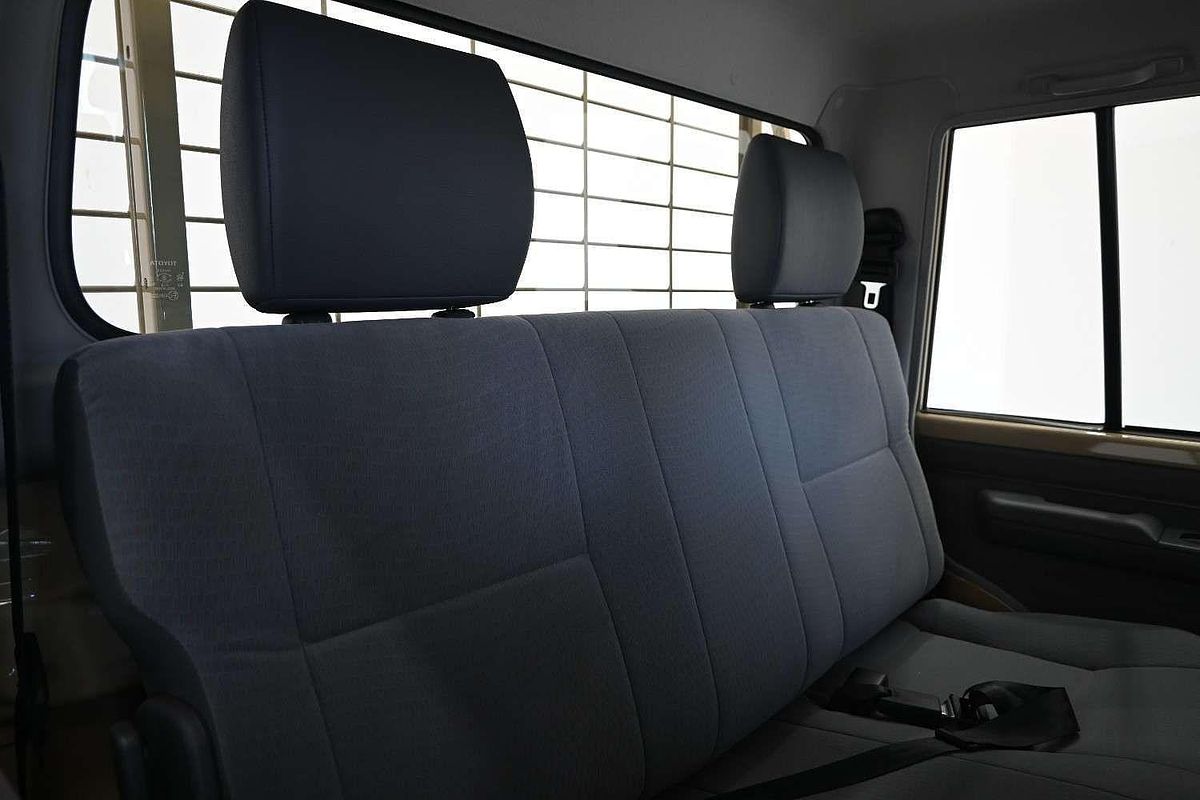 2025 Toyota Landcruiser GXL VDJL79R 4X4