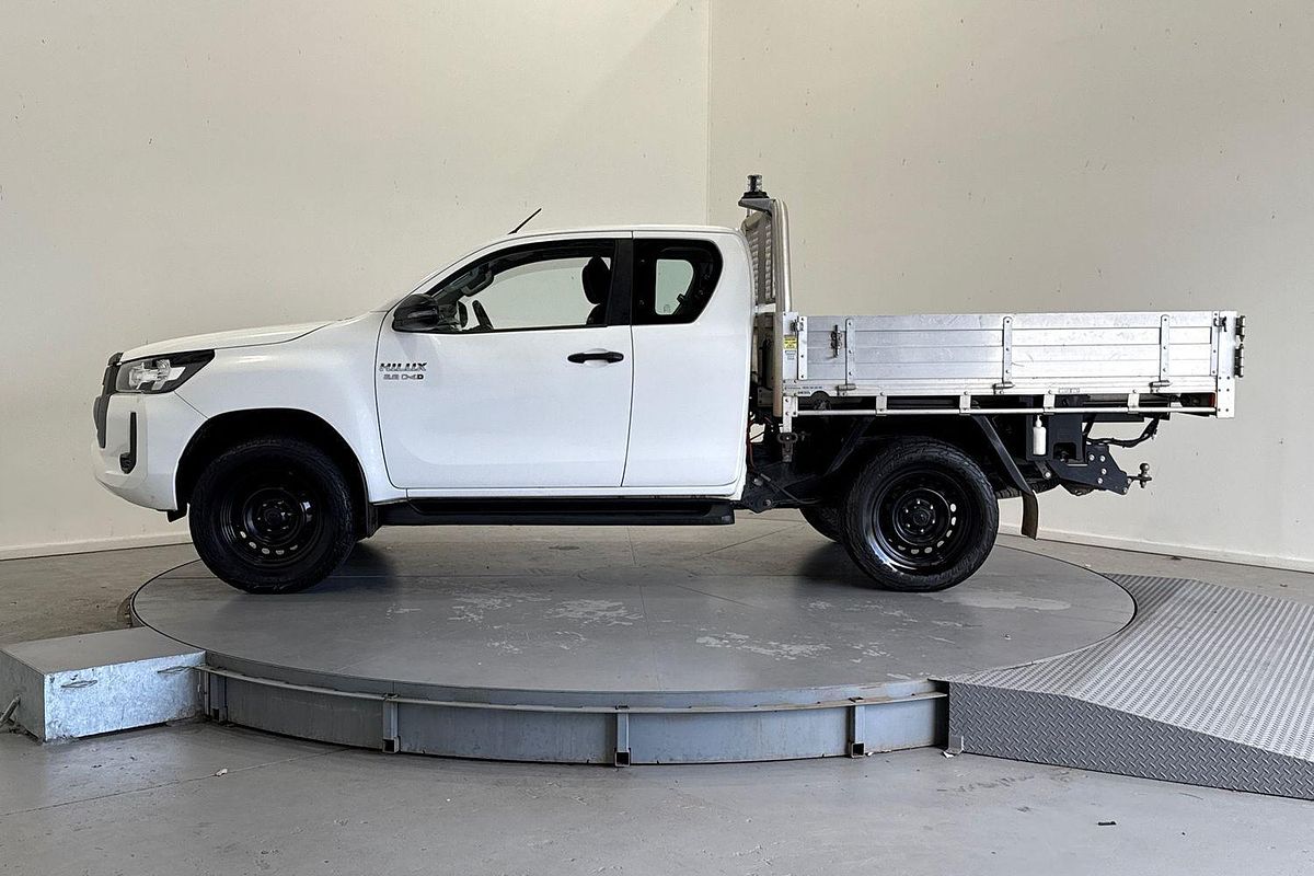2021 Toyota Hilux SR GUN126R 4X4
