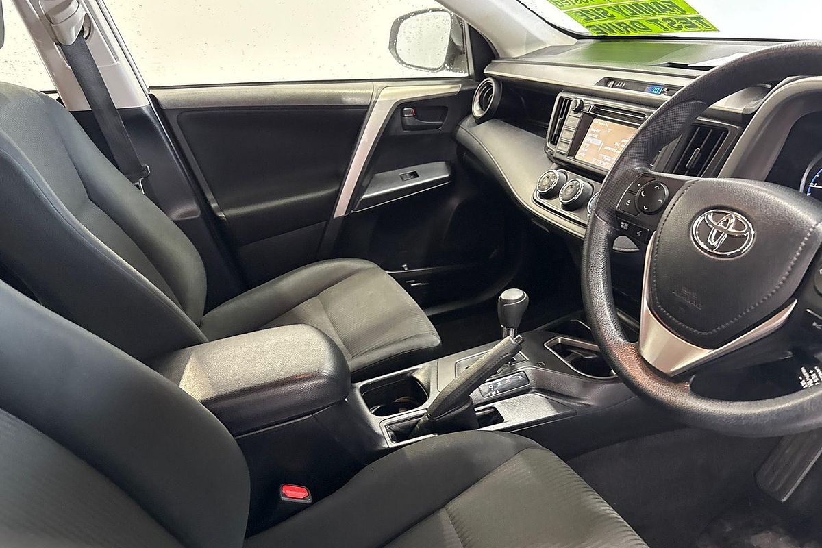 2018 Toyota RAV4 GX ASA44R