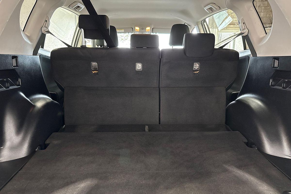 2018 Toyota RAV4 GX ASA44R