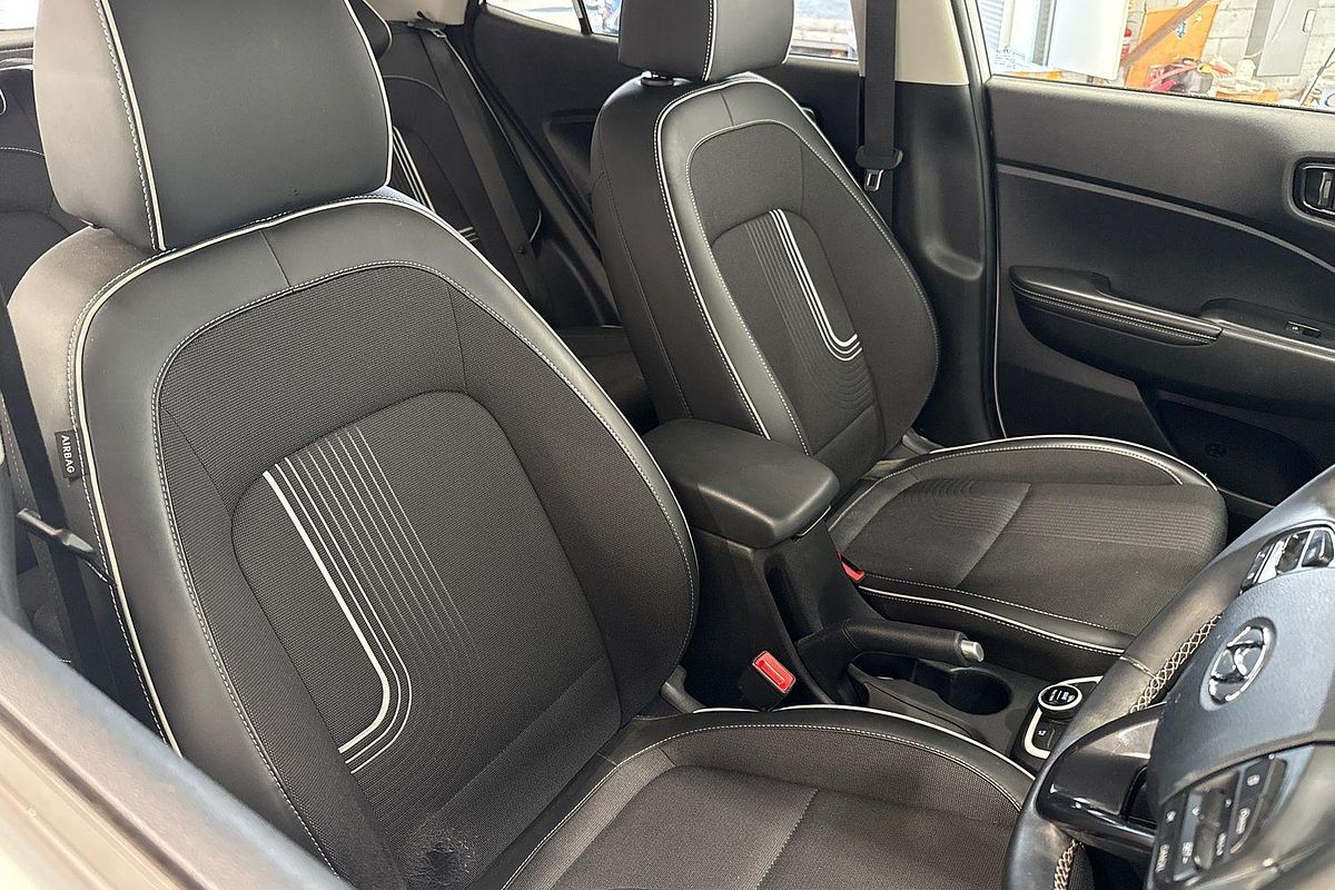 2022 Hyundai Venue Elite QX.V4