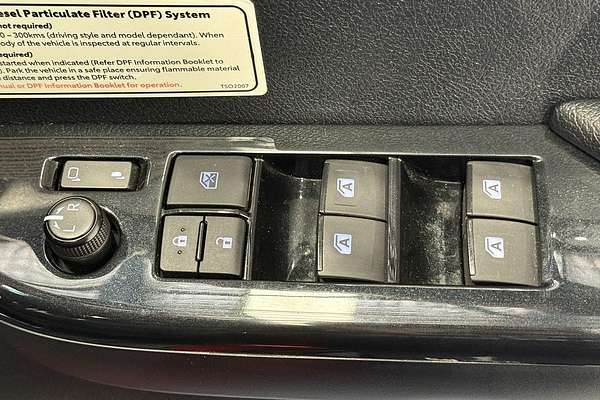 2021 Toyota Hilux Rugged X GUN126R 4X4