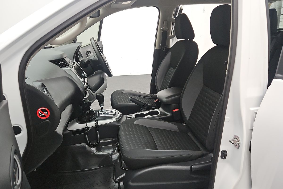 2022 Nissan Navara SL D23 Rear Wheel Drive