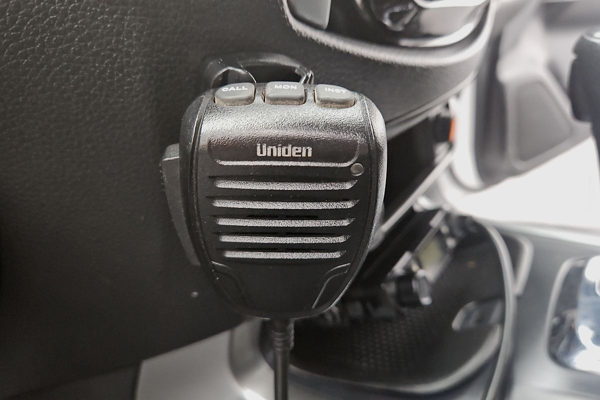 2022 Nissan Navara SL D23 Rear Wheel Drive