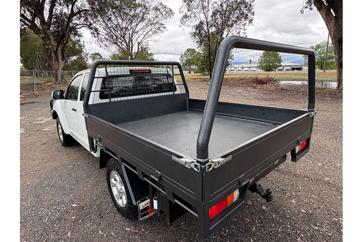 2018 Isuzu D-MAX SX 4X4