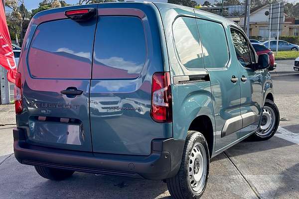 2025 Peugeot Partner Pro K9 SWB Low Roof