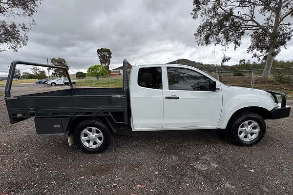 2018 Isuzu D-MAX SX 4X4