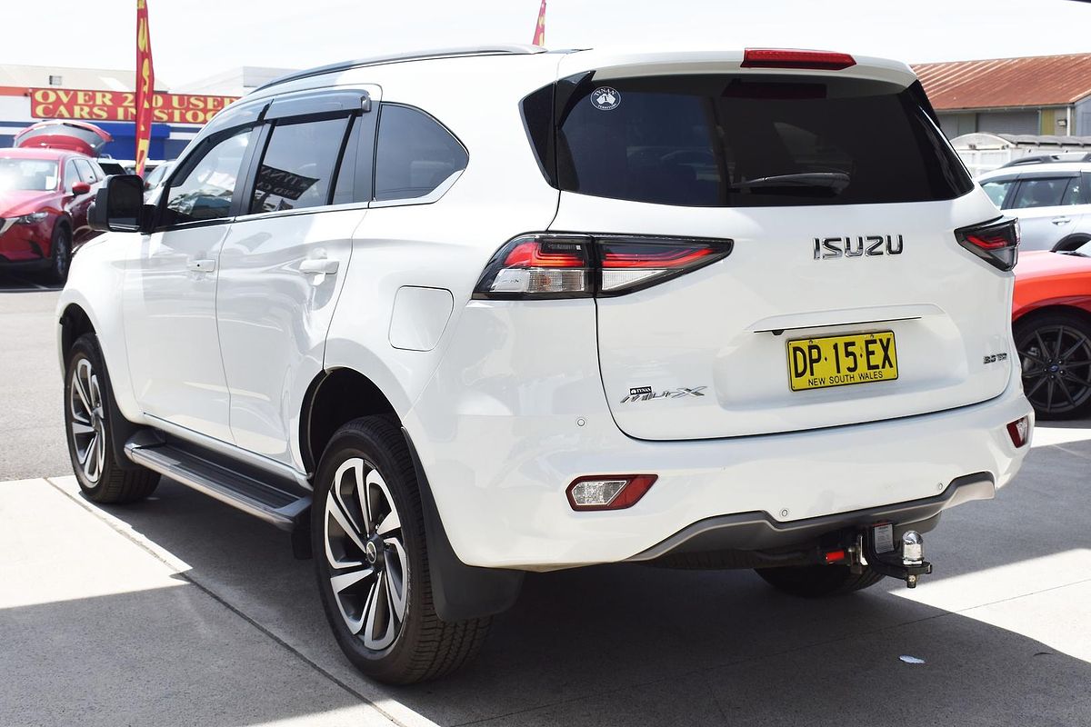 2021 Isuzu MU-X LS-T