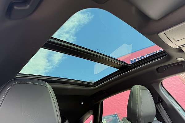 2025 Peugeot 3008 GT Premium Hybrid P64