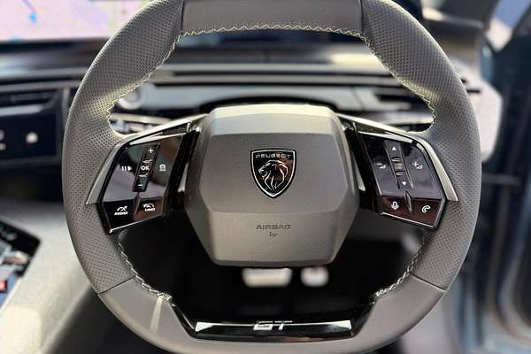 2025 Peugeot 3008 GT Premium Hybrid P64